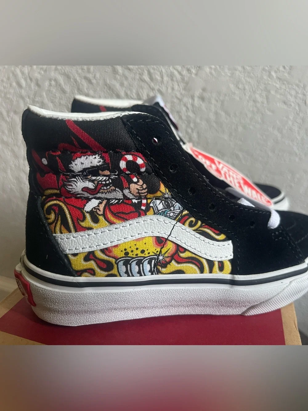 VANS Sk8-Hi Santa Claus Hot Rod High Top Shoes, **Brand New W/Tags** Size 11